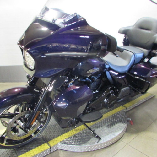 FLHXU 2025 Street Glide™ Ultra thumb 1