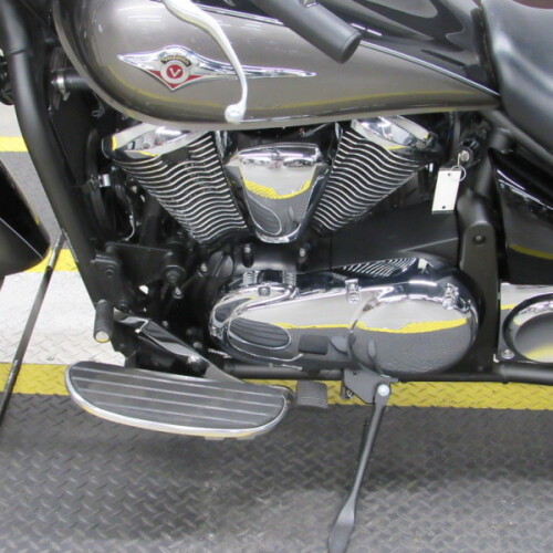 VN900FTFAL 2026 Vulcan® 900 Custom thumb 3