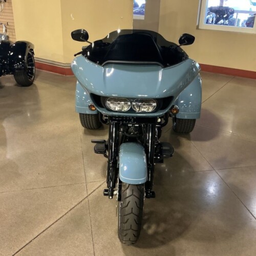 FLTRT 2024 Road Glide 3 thumb 2