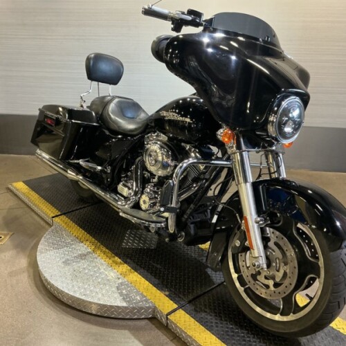 FLHX 2013 Street Glide® thumb 3