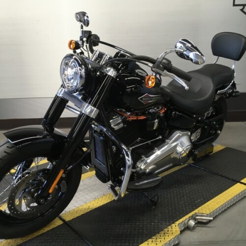 FLSL 2020 Softail Slim® thumb 0
