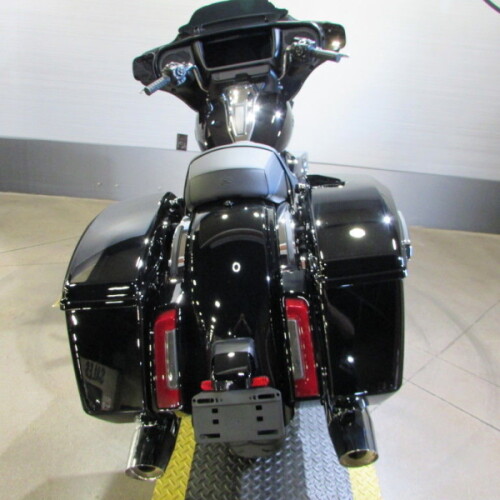 FLHX 2026 Street Glide® thumb 2