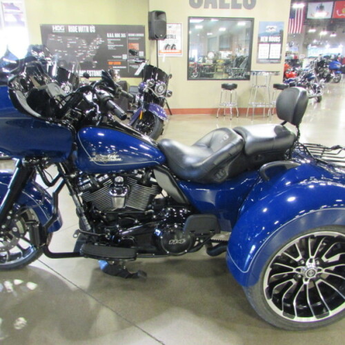 FLTRT 2023 Road Glide® 3 thumb 0