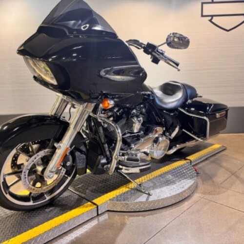 FLTRX 2020 Road Glide® thumb 1
