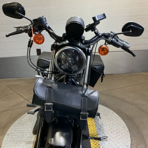 XL 883N 2020 Iron 883™ thumb 1