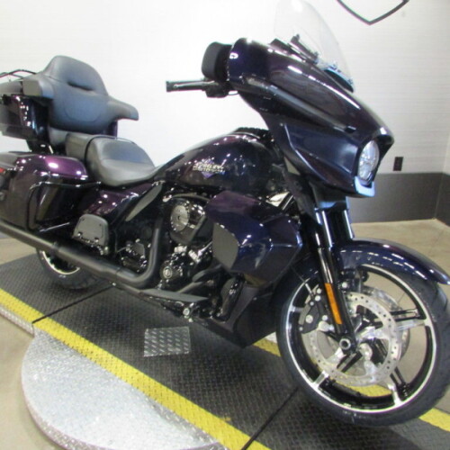 FLHXU 2025 Street Glide™ Ultra thumb 3