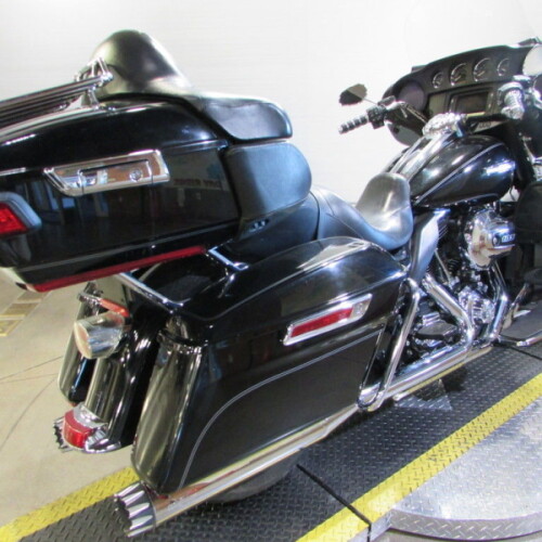 FLHTCUL 2016 Electra Glide® Ultra Classic® Low  thumb 3
