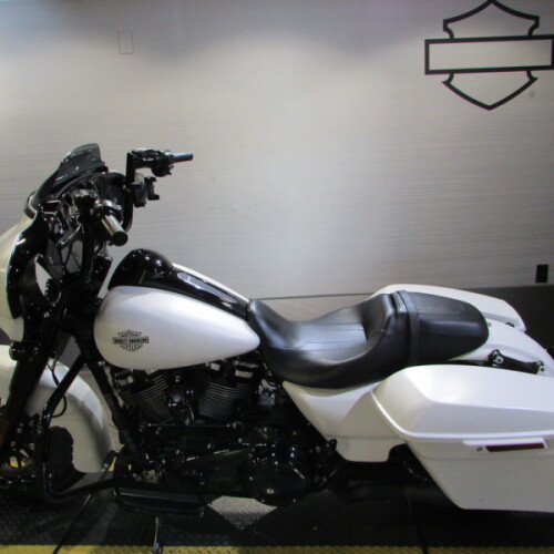 FLHXS 2018 Street Glide® Special thumb 0