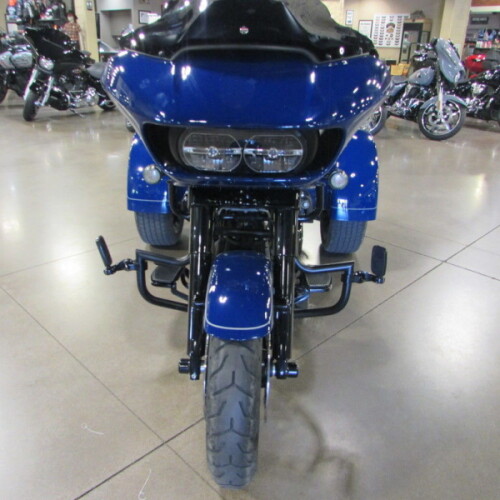 FLTRT 2023 Road Glide® 3 thumb 2