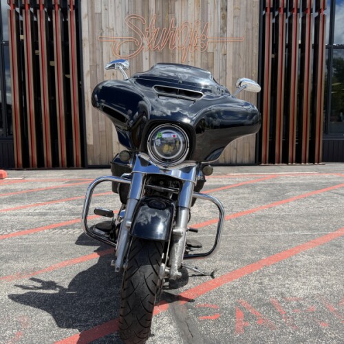 FLHX 2018 Street Glide® thumb 1