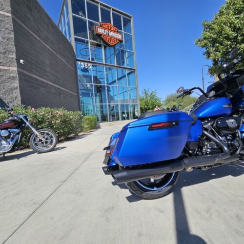 FLTRX 2026 Road Glide® thumb 2
