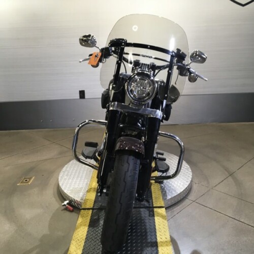 FLSL 2021 Softail Slim® thumb 2