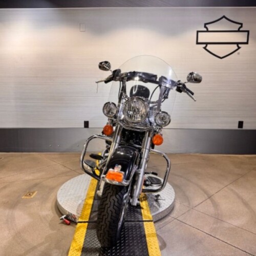 FLSTC 2016 Heritage Softail® Classic thumb 2