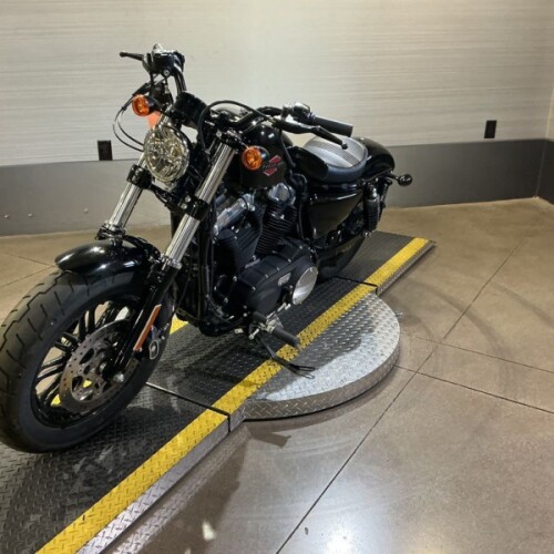 XL 1200X 2019 Forty-Eight® thumb 0