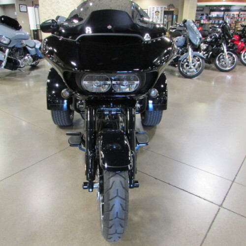 FLTRT 2024 Road Glide 3 thumb 2