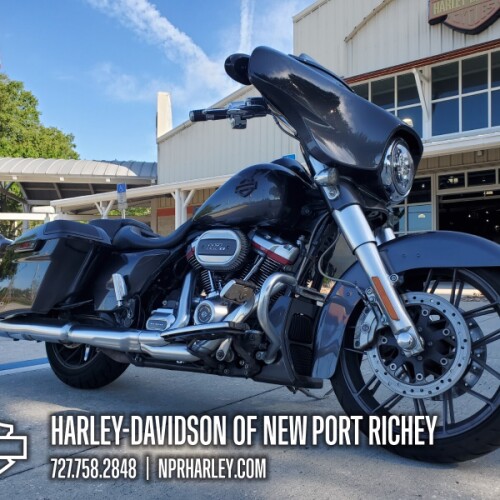 2020 Harley-Davidson® CVO™ Street Glide® thumb 2