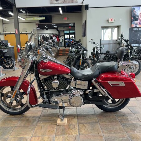 2012 Harley-Davidson® Switchback™ Ember Red Sunglo thumb 0
