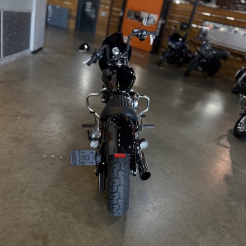 FXBB 2025 Street Bob™ thumb 1
