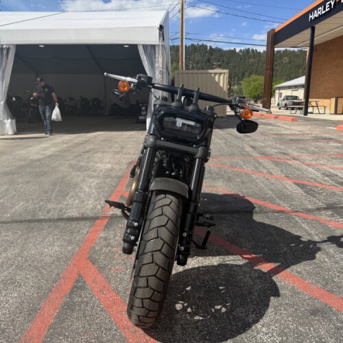 FXFBS 2018 Fat Bob® 114 thumb 1