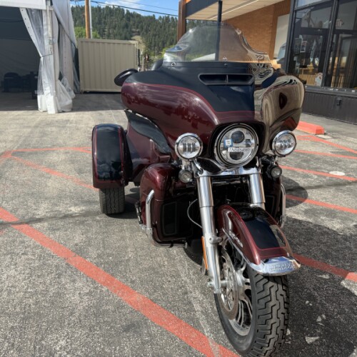 FLHTCUTG 2022 Tri Glide® Ultra thumb 1