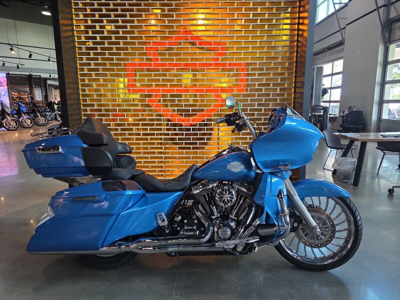 FLTRXS 2016 Road Glide® Special