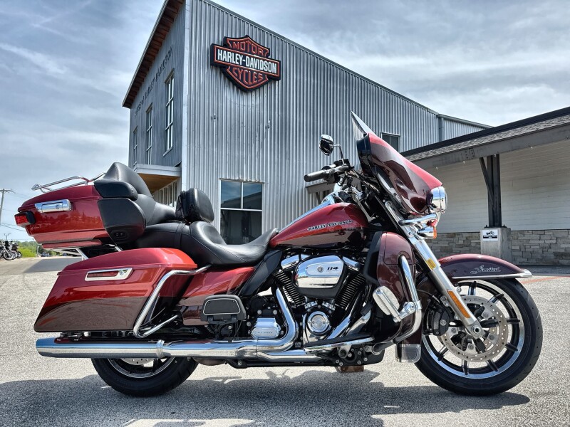2019 Harley-Davidson® Ultra Limited Wicked Red/Twisted Cherry