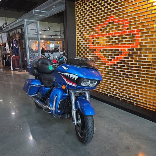 FLTRU 2018 Road Glide® Ultra thumb 3