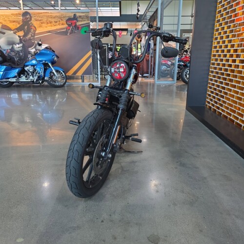 XL 883N 2017 Iron 883™ thumb 2