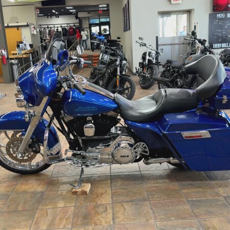 2009 Harley-Davidson® Electra Glide® Standard thumb 0