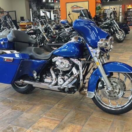2009 Harley-Davidson® Electra Glide® Standard thumb 3