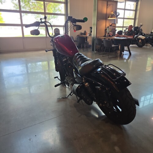 XL 883N 2017 Iron 883™ thumb 0