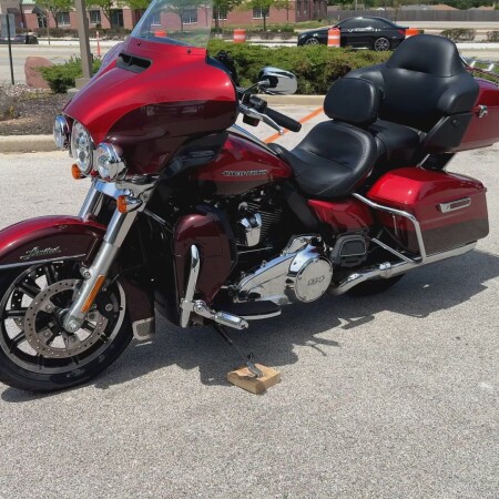 2019 Harley-Davidson® Ultra Limited Wicked Red/Twisted Cherry thumb 1
