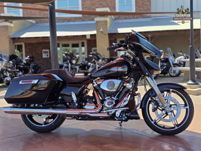 FLHX 2025 Street Glide™