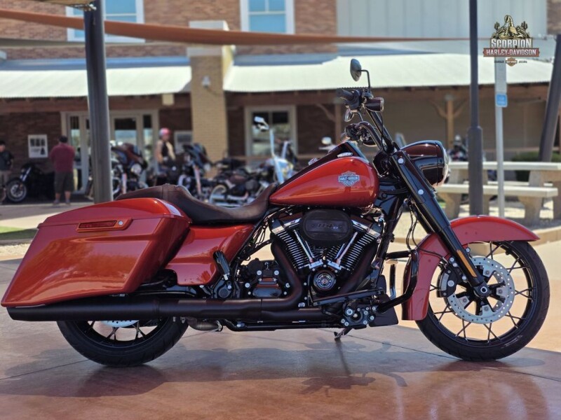 FLHRXS 2025 Road King™ Special