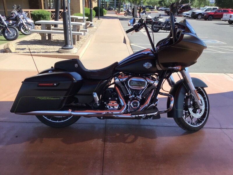 FLTRXS 2022 Road Glide® Special