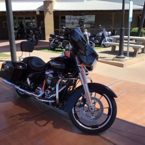 FLHX 2020 Street Glide® thumb 3