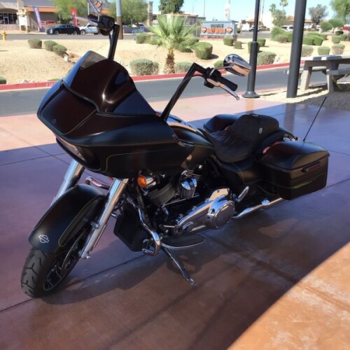 FLTRXS 2022 Road Glide® Special thumb 1