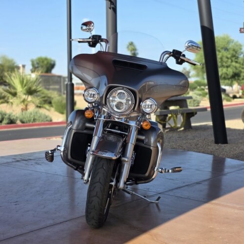 FLHTCU 2017 Electra Glide® Ultra Classic® thumb 2