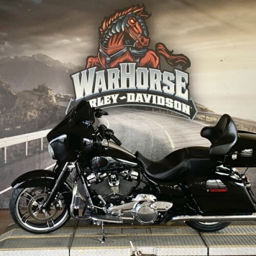 FLHXS 2017 Street Glide® Special thumb 3