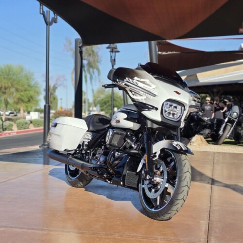 FLHX 2026 Street Glide® thumb 3