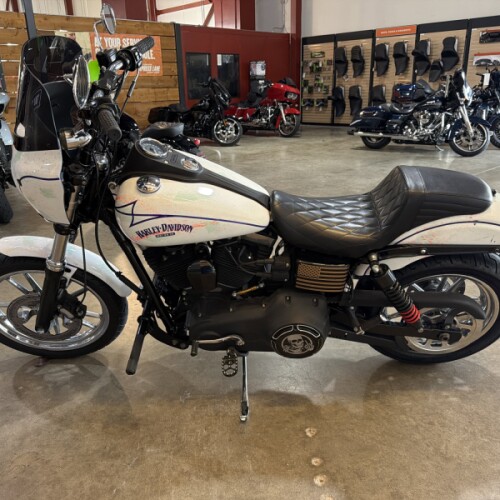 FXDB 2015 Street Bob® thumb 2