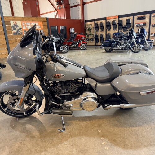 FLHX 2026 Street Glide® thumb 2
