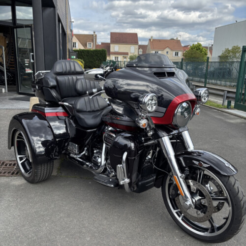 FLHTCUTGSE 2020 CVO™ Tri Glide® thumb 3