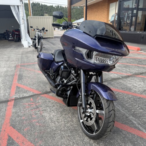 2026 Harley-Davidson® FLTRX Road Glide® thumb 2