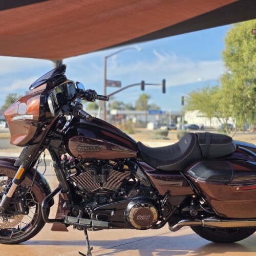 FLHXSE 2024 CVO™ Street Glide® thumb 0