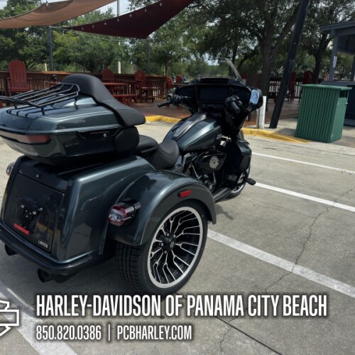 2026 Harley-Davidson® Street Glide 3 Limited thumb 3