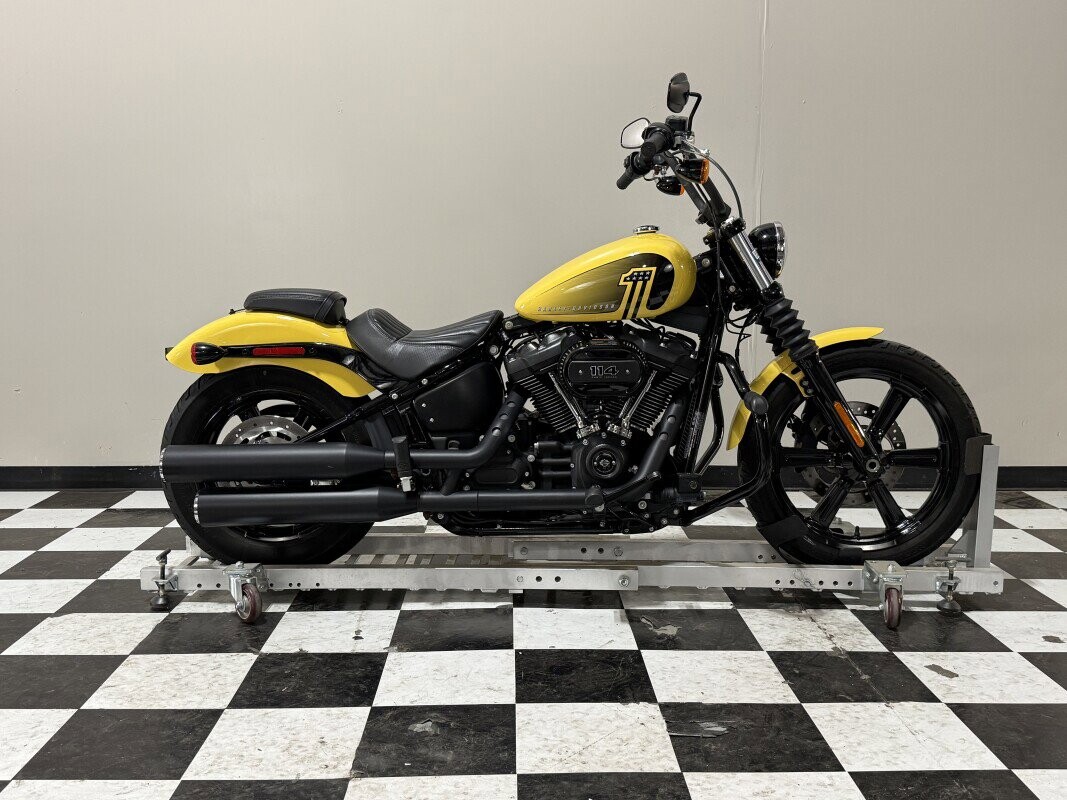 FXBBS 2023 Street Bob® 114