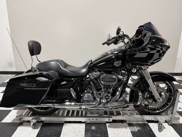 FLTRXS 2022 Road Glide® Special