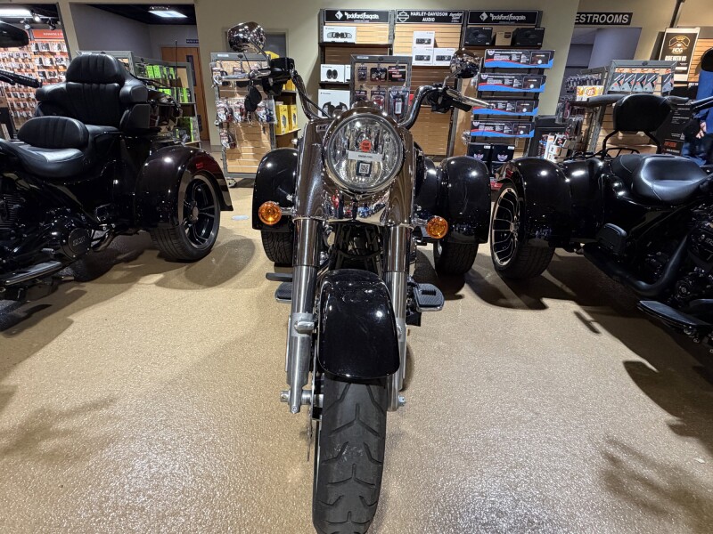 2021 Harley-Davidson® FLRT Freewheeler®