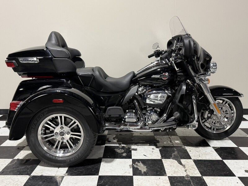 FLHTCUTG 2023 Tri Glide® Ultra